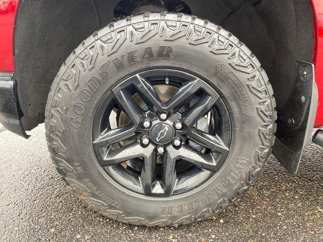 Chevrolet Silverado 1500 LT Trail Boss Crew Cab 4WD 2021