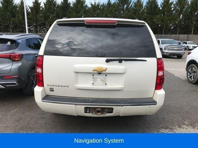 Chevrolet Suburban LTZ 1500 4WD 2013