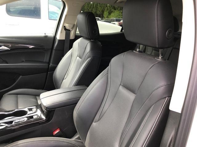 Buick Envision Essense AWD 2023