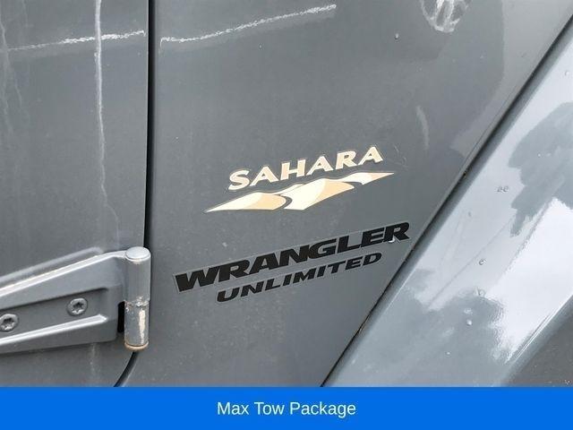 Jeep Wrangler Unlimited Sahara 4WD 2014
