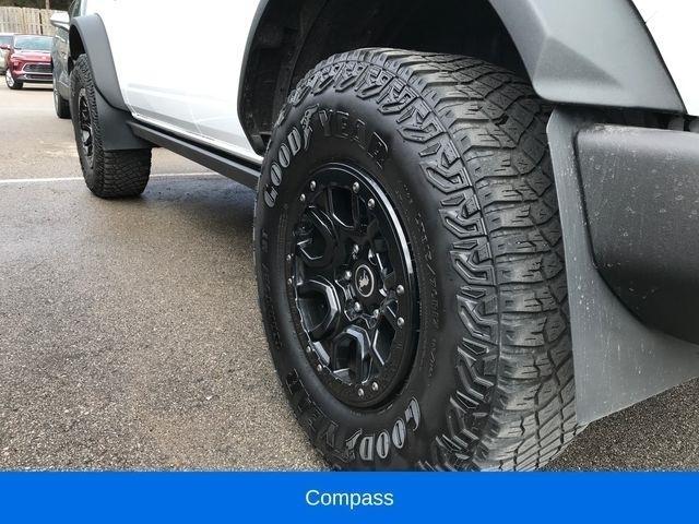 Ford Bronco Base 4-Door w/Advanced 2023