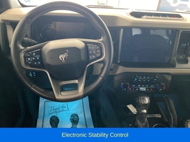 Ford Bronco Base 4-Door w/Advanced 2023