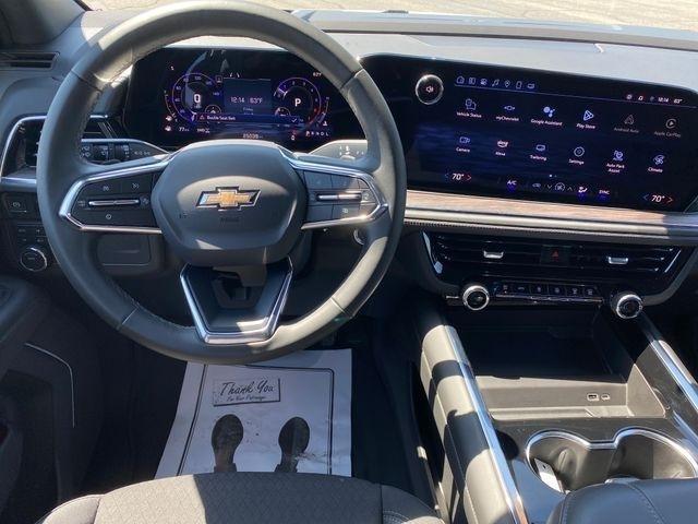 Chevrolet Suburban LS 4WD 2025