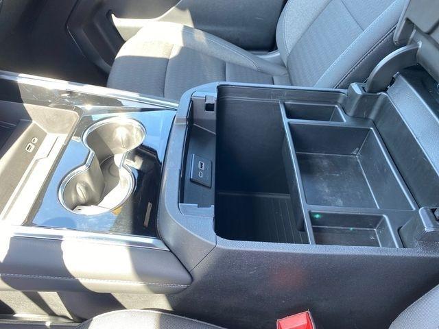 Chevrolet Suburban LS 4WD 2025