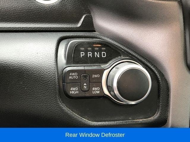 RAM 1500 Big Horn Crew Cab SWB 4WD 2020