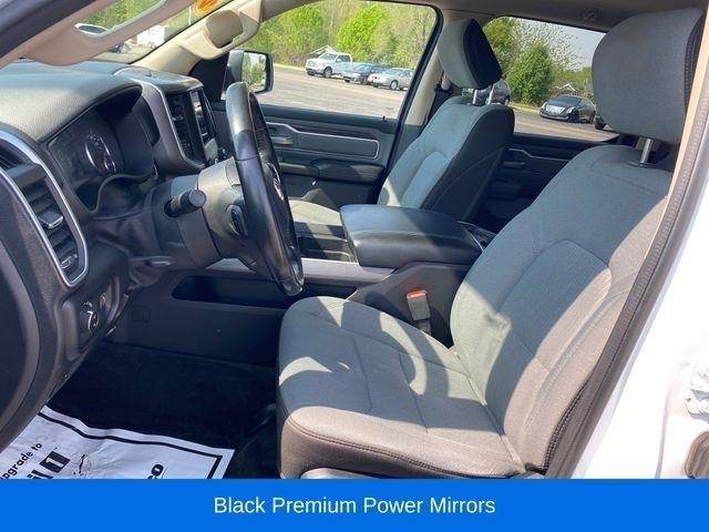 RAM 1500 Big Horn Crew Cab SWB 4WD 2020