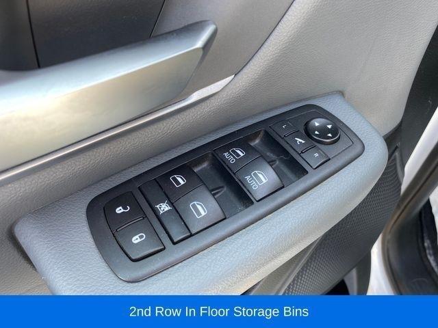 RAM 1500 Big Horn Crew Cab SWB 4WD 2020