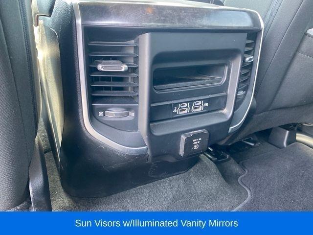 RAM 1500 Big Horn Crew Cab SWB 4WD 2020