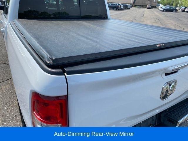 RAM 1500 Big Horn Crew Cab SWB 4WD 2020