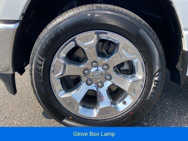RAM 1500 Big Horn Crew Cab SWB 4WD 2020