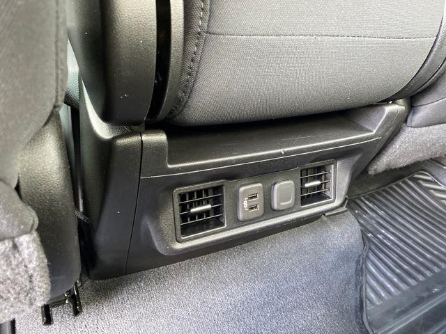 Chevrolet Silverado 1500 LT Double Cab 4WD 2021