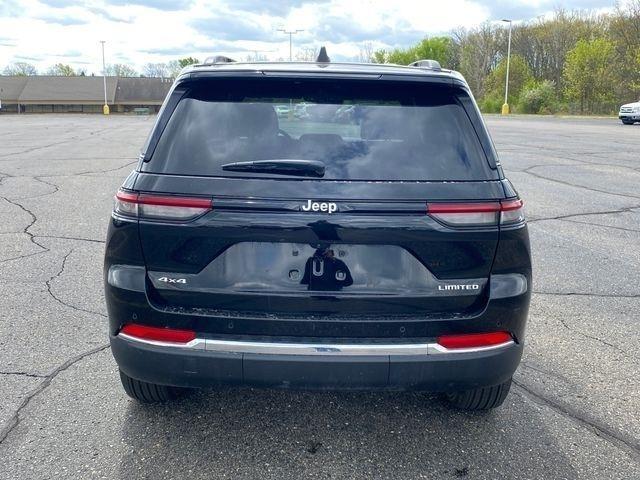 Jeep Grand Cherokee Limited 4WD 2024