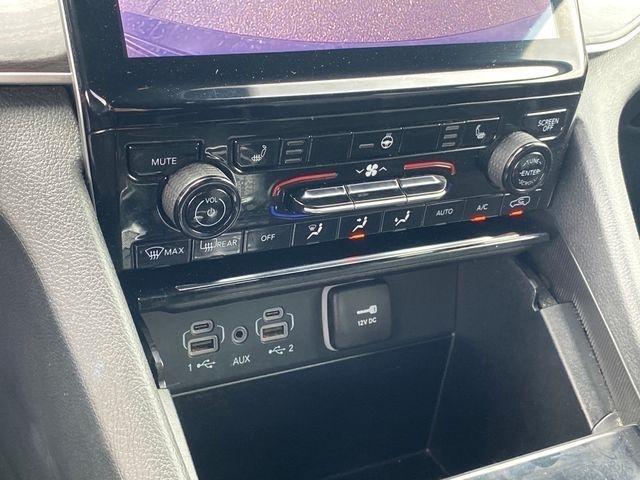 Jeep Grand Cherokee Limited 4WD 2024
