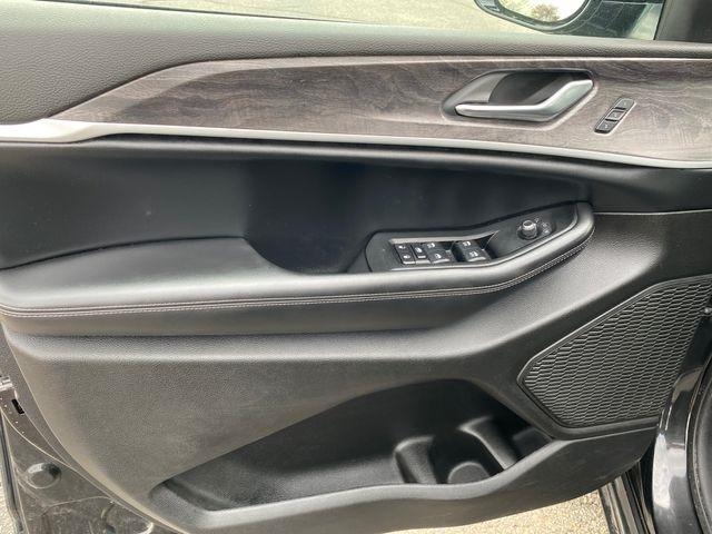 Jeep Grand Cherokee Limited 4WD 2024