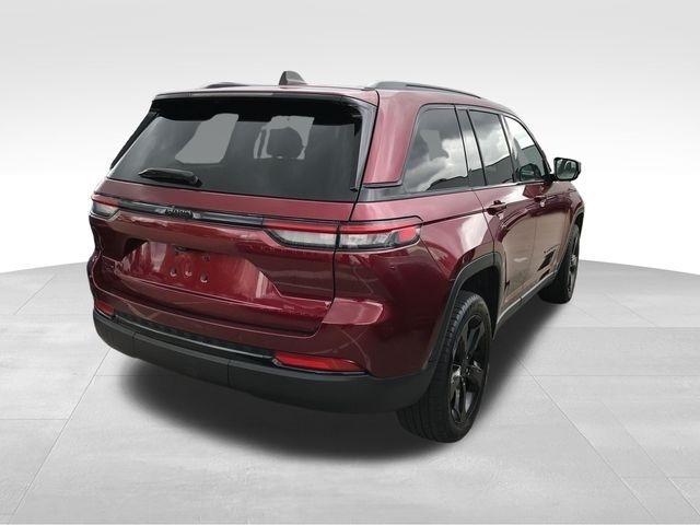 Jeep Grand Cherokee Laredo 4WD 2023