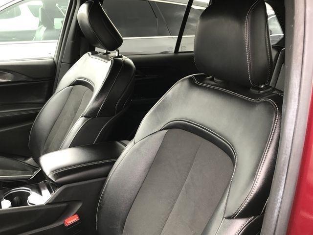 Jeep Grand Cherokee Laredo 4WD 2023