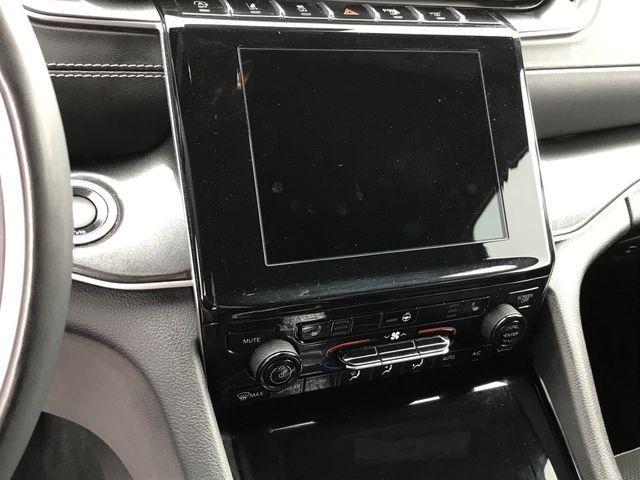 Jeep Grand Cherokee Laredo 4WD 2023