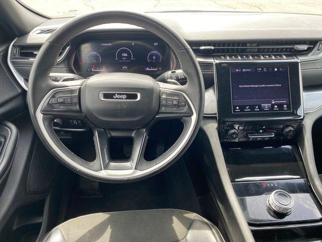 Jeep Grand Cherokee Laredo 4WD 2023