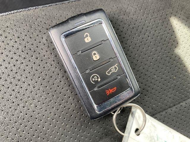 Jeep Grand Cherokee Laredo 4WD 2023