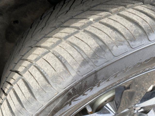 Jeep Grand Cherokee Laredo 4WD 2023