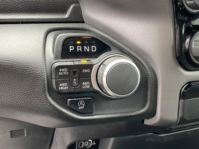 RAM 1500 Big Horn Crew Cab SWB 4WD 2025
