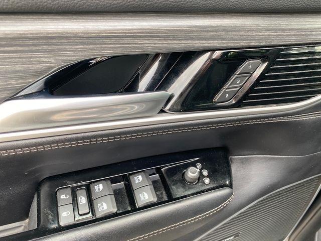 Jeep Wagoneer Series III 4WD 2023