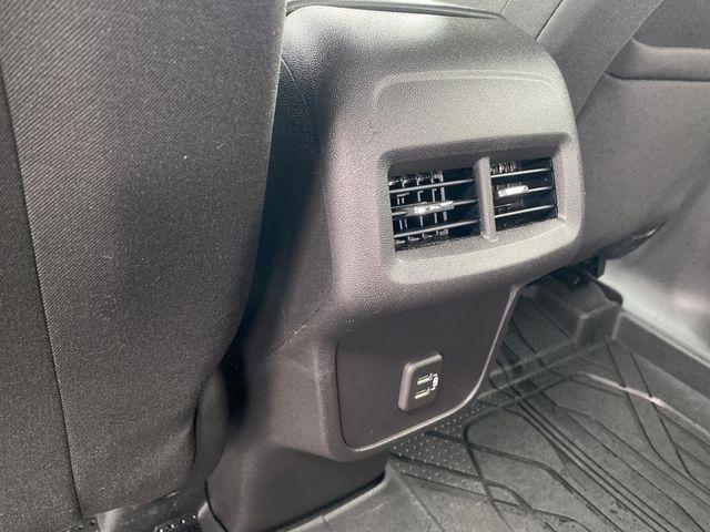 Chevrolet Equinox LT 2WD 2024