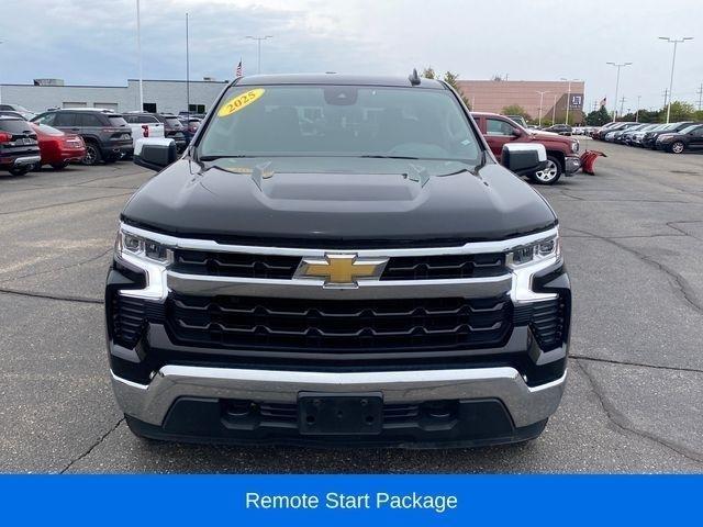 Chevrolet Silverado 1500 LT Crew Cab 4WD 2025