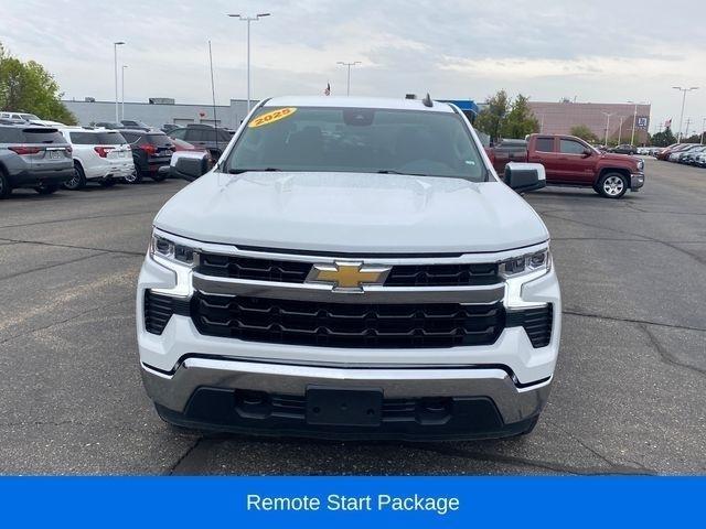 Chevrolet Silverado 1500 LT Crew Cab 4WD 2025