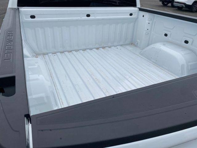Chevrolet Silverado 1500 LT Crew Cab 4WD 2025