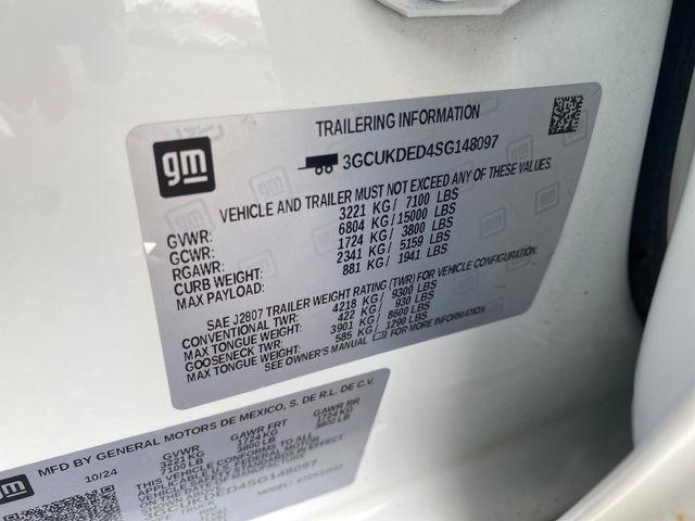 Chevrolet Silverado 1500 LT Crew Cab 4WD 2025