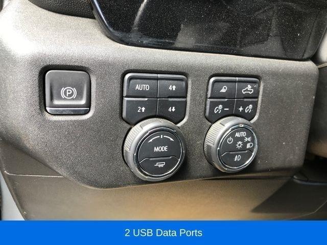 Chevrolet Silverado 1500 LTZ Crew Cab 4WD 2023