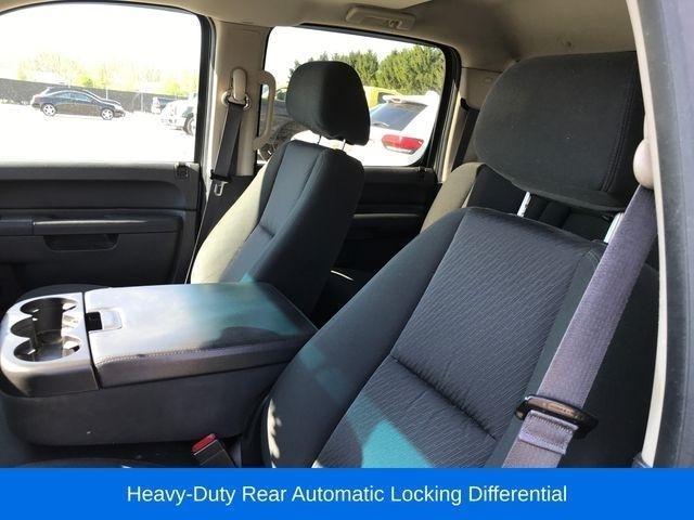 Chevrolet Silverado 1500 LT Crew Cab 4WD 2013