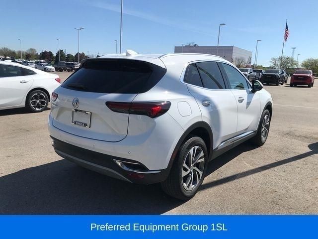 Buick Envision Essense 2023