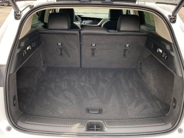 Buick Envision Essense 2023