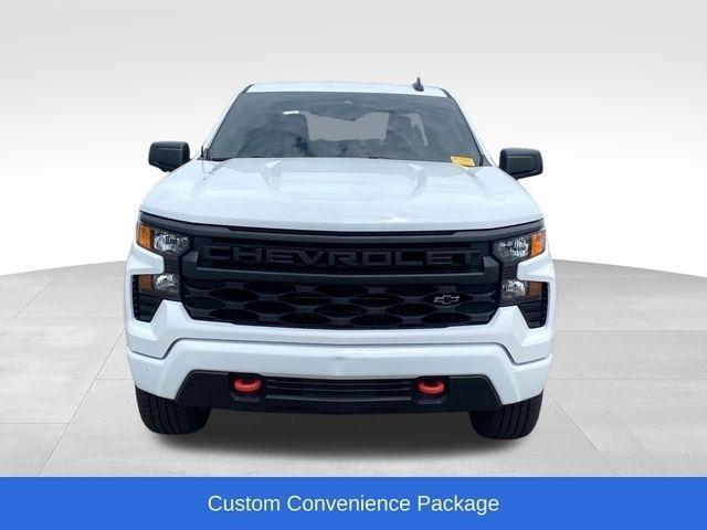 Chevrolet Silverado 1500 Custom Crew Cab 4WD 2024