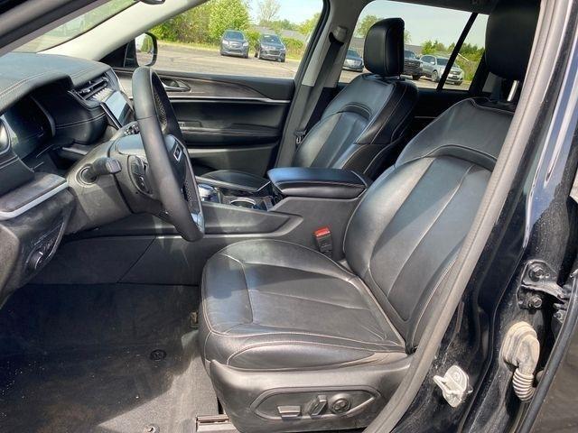 Jeep Grand Cherokee Limited 4WD 2023