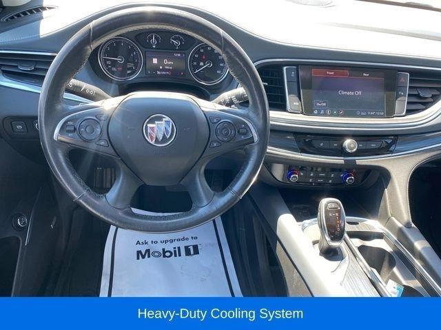 Buick Enclave Essence FWD 2020