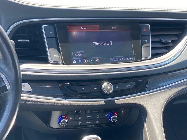 Buick Enclave Essence FWD 2020
