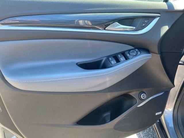 Buick Enclave Essence FWD 2020