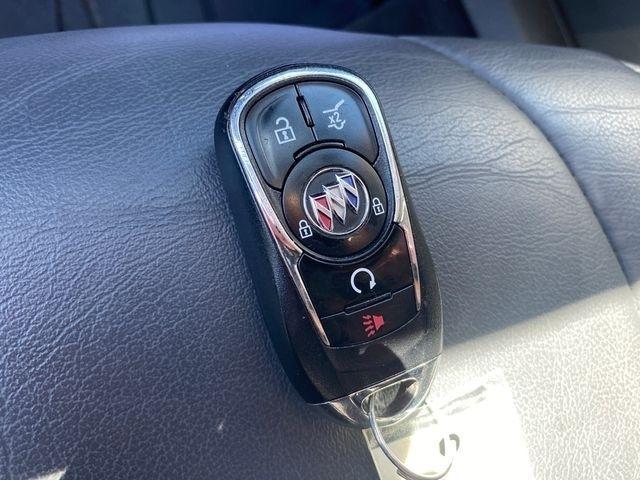 Buick Enclave Essence FWD 2020