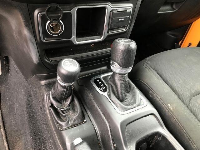 Jeep Wrangler Unlimited Sport 2018
