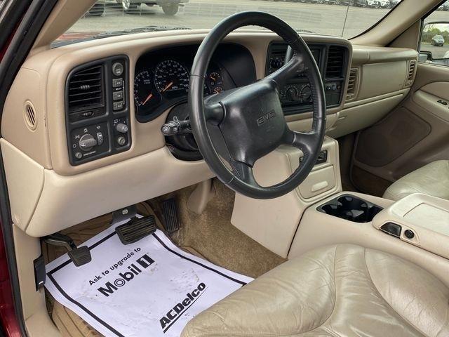 GMC Yukon XL 1500 4WD 2002