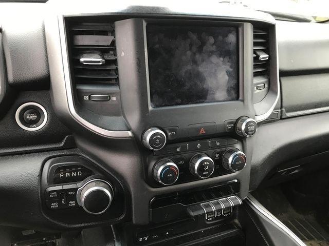 RAM 1500 Big Horn Crew Cab SWB 4WD 2019
