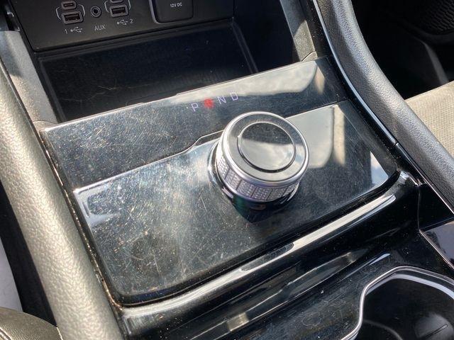 Jeep Grand Cherokee Laredo 4WD 2023
