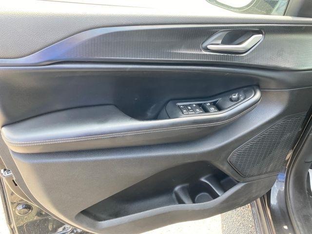 Jeep Grand Cherokee Laredo 4WD 2023