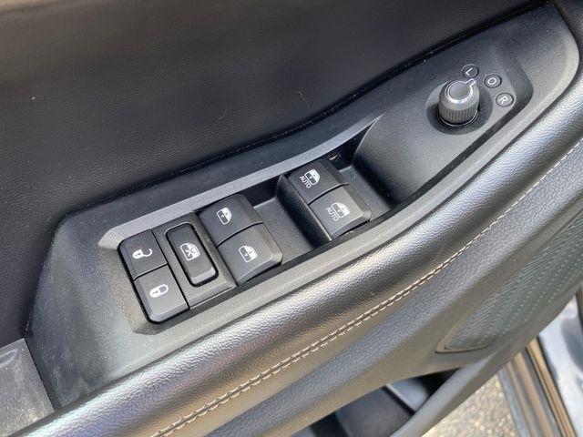 Jeep Grand Cherokee Laredo 4WD 2023