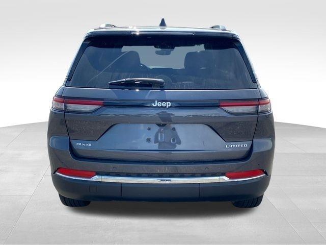 Jeep Grand Cherokee Limited 4WD 2024