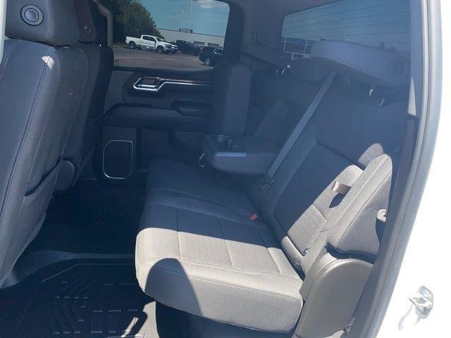 GMC Sierra 1500 Elevation L Crew Cab 4WD 2023