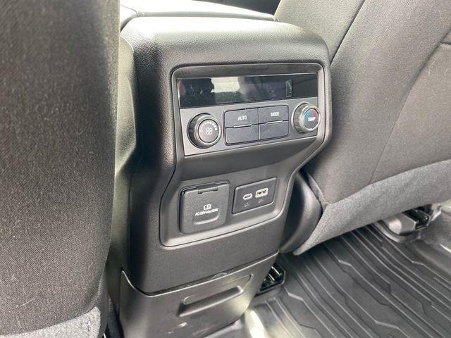 GMC Acadia SLE AWD 2023